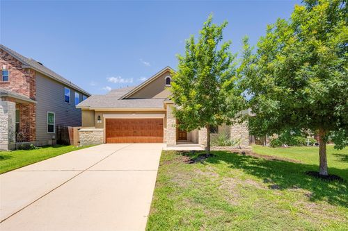 261 Fender, Kyle, TX, 78640-6511 | Card Image