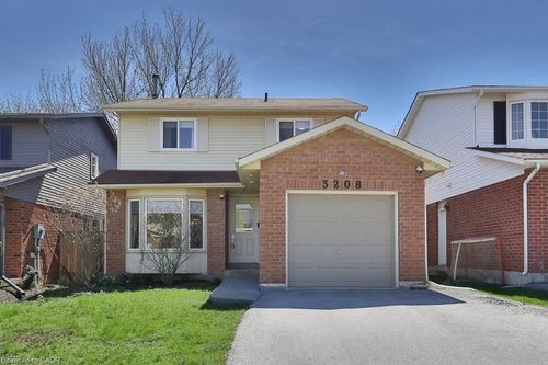 3208 Edenwood Crescent, Burlington, ON, L7M3K4 | Card Image
