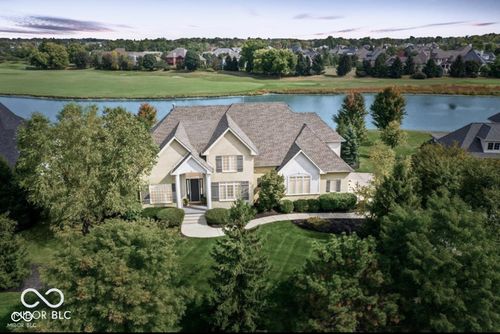 11221 Mirador Ln, Fishers, IN, 46037-8680 | Card Image