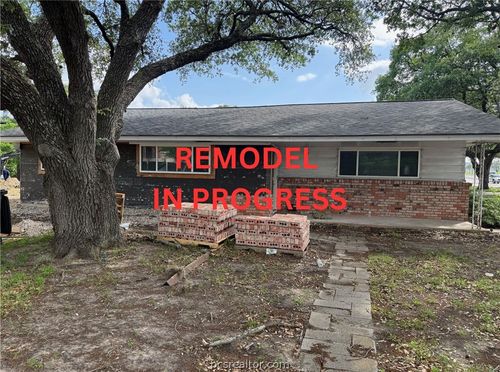 1620 George Bush Dr, College Station, TX, 77840-3118 | Card Image