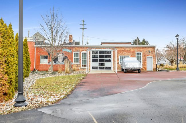 101 S Main St, Home with 0 bedrooms, 2 bathrooms and 12 parking in Concord MI | Image 39