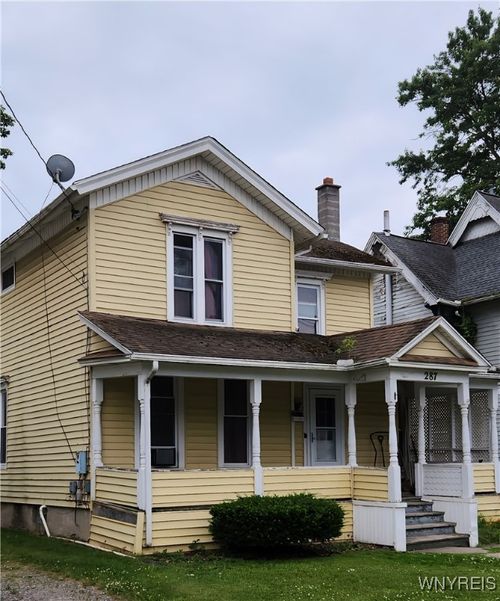 287 South St, Lockport, NY, 14094-3936 | Card Image