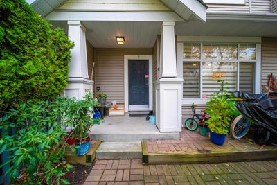 9 - 5988 Blanshard Dr, Townhouse with 3 bedrooms, 2 bathrooms and 2 parking in Richmond BC | Image 3