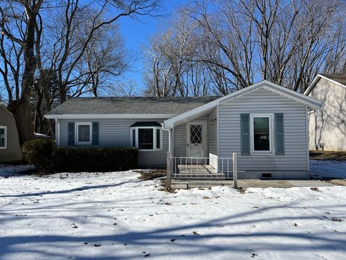 9212 11th Ave, Pleasant Prairie, WI, 53158-4922 | Card Image