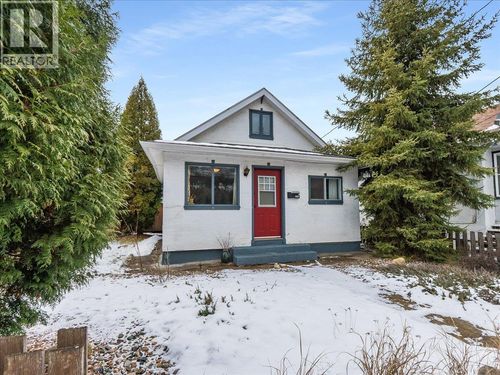 1522 Third Ave, Trail, BC, V1R1P7 | Card Image