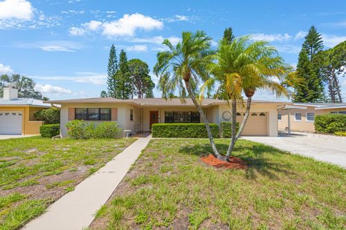 1305 Marion Dr S, ST PETERSBURG, FL, 33707-3820 | Card Image