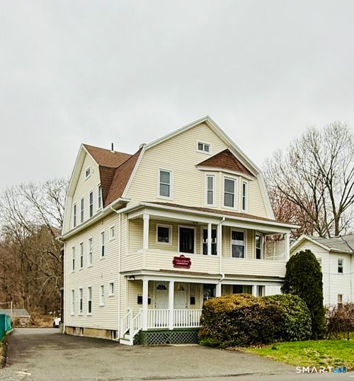 252 Villa Ave, Fairfield, CT, 06825-1941 | Card Image