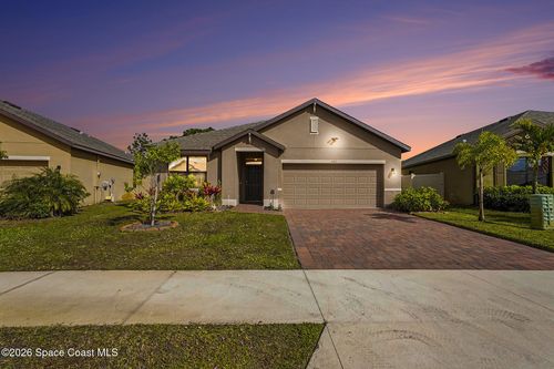 543 Old Country Rd Se, Palm Bay, FL, 32909-6897 | Card Image