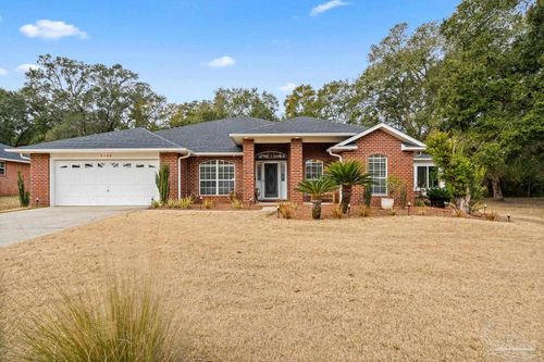 5785 Tiger Woods Dr, Milton, FL, 32570-7776 | Card Image