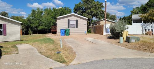 21306 Choctaw Cv, Lago Vista, TX, 78645-4715 | Card Image