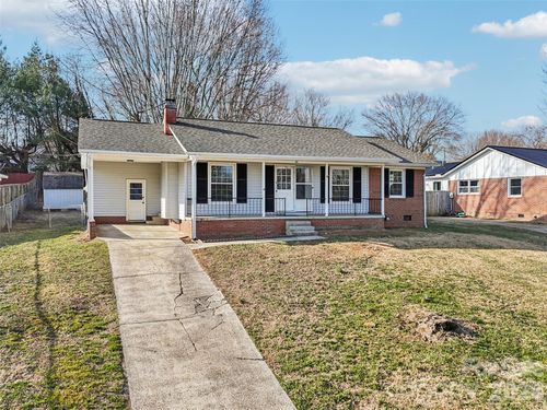 23 Starmount Dr, Asheville, NC, 28806-3725 | Card Image