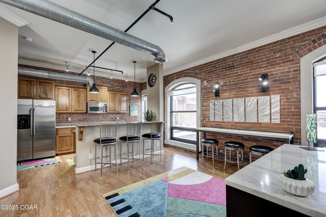 403 - 214 E 4 Th St, Condo with 2 bedrooms, 2 bathrooms and null parking in Joplin MO | Image 10