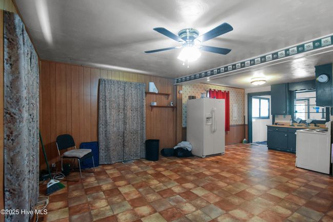 Living Room | Image 11