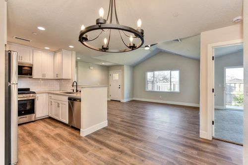 2677 Commons Pl, Auburn, CA, 95603-2543 | Card Image
