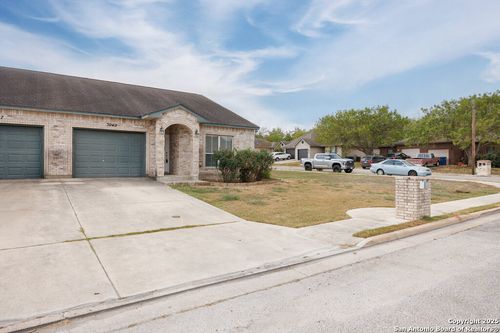 3049 Pine Valley Dr, New Braunfels, TX, 78130-7010 | Card Image