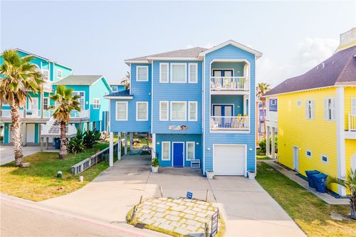 678 Anchor Dr, Port Aransas, TX, 78373-6002 | Card Image