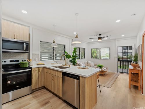 a-87-2204 Farrington Hwy, Waianae, HI, 96792-3806 | Card Image