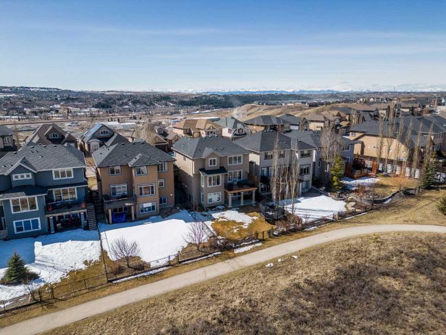 54 Tuscany Estates Point Nw, Home with 5 bedrooms, 3 bathrooms and 2 parking in Calgary AB | Image 38