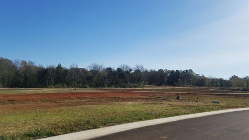 lot-16-highland-pointe-1576 Cabell Dr, Bowling Green, KY, 42104-3114 | Card Image