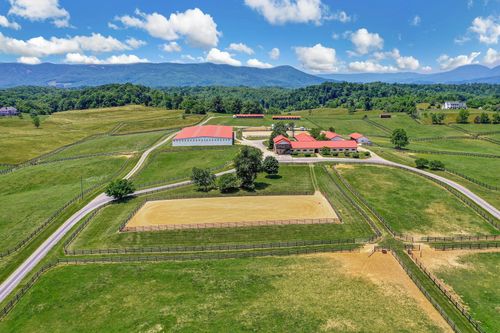 100 Equus Loop, Natural Bridge, VA, 24578 | Card Image