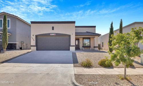 13744 Blackburn Ave, El Paso, TX, 79928-2303 | Card Image