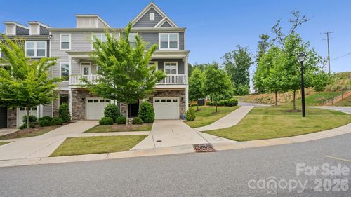 10406 Glenmere Creek Cir, Charlotte, NC, 28262-1951 | Card Image