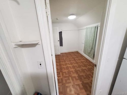 2-20 N Main St, Monroe, NY, 10950-2837 | Card Image
