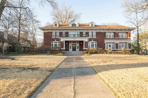 1860 Central Ave, Memphis, TN, 38104-5236 | Card Image