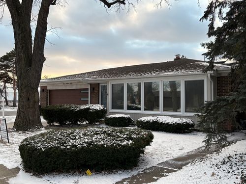 1100 Potter Rd, Park Ridge, IL, 60068-1602 | Card Image