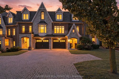 25 Premium Way, Mississauga, ON, L5B1A1 | Card Image