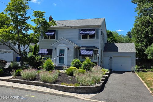 35 Hendrickson Pl, Fair Haven, NJ, 07704-3406 | Card Image