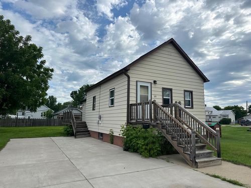 121 5th Street, Oconto, WI, 54153 | Card Image