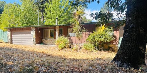 2024 Patterson Rd, Willow Creek, CA, 95573-9379 | Card Image