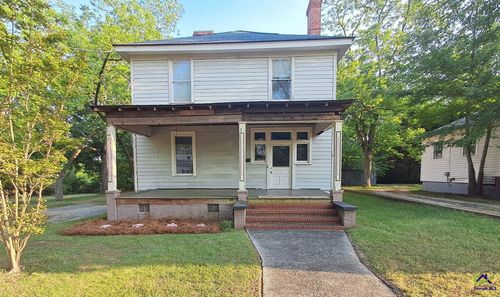 401 Forsyth Street, Barnesville, GA, 30204-1414 | Card Image