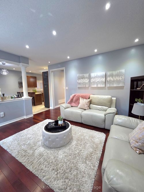 49 Alice Springs Cres, Brampton, ON, L6X0R7 | Card Image