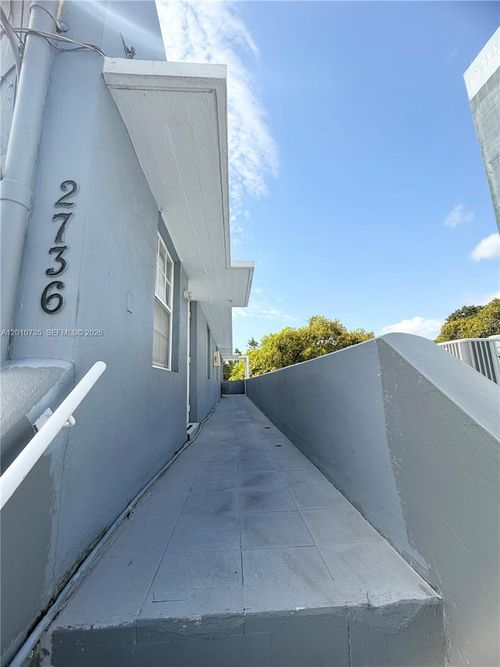 2-2736 Coral Way, Miami, FL, 33145-3202 | Card Image