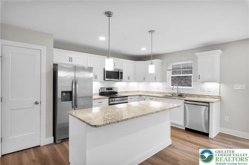 815 Palmer Street, EASTON, PA, 18042 | Card Image