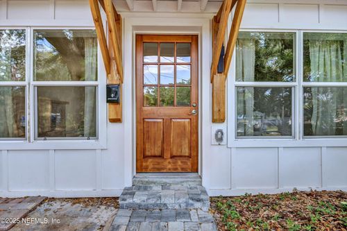 8924 Lopez Ct, JACKSONVILLE, FL, 32216-3506 | Card Image