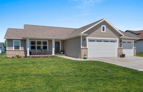 1960 Red Fox Lane, KAUKAUNA, WI, 54130 | Card Image