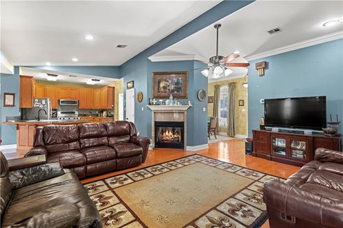 41212 Happywoods Rd, Hammond, LA, 70403-7430 | Card Image