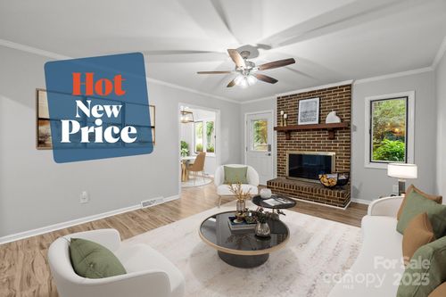 13446 Idlefield Ln, Matthews, NC, 28105-3693 | Card Image