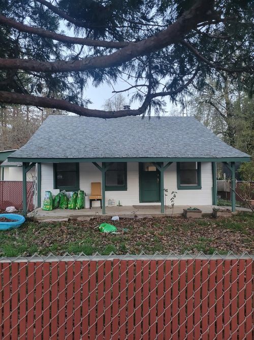 1411 Rockydale Rd, Cave Junction, OR, 97523-9745 | Card Image