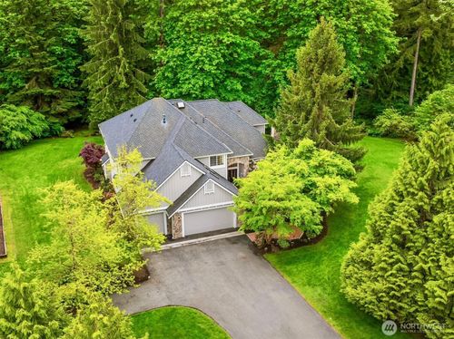 23737 Ne 168th St, Woodinville, WA, 98077-7325 | Card Image