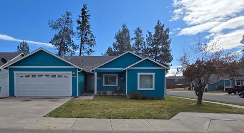 5164 Chestnut Ln, Klamath Falls, OR, 97601-6608 | Card Image