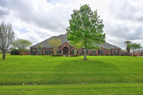 507 N Canal Blvd, Thibodaux, LA, 70301-8064 | Card Image