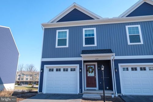 129 Highpoint Park Dr, PLEASANT GAP, PA, 16823-9652 | Card Image
