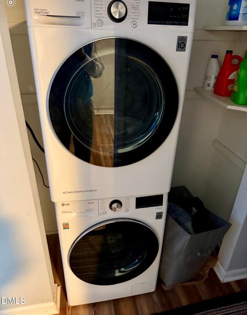 104-500 Umstead Dr, Chapel Hill, NC, 27516-1612 | Card Image