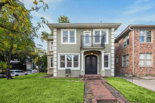 1220 W Gray St, Houston, TX, 77019-4135 | Card Image