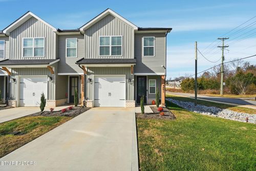 4891 Ancient Glacier Ln, Knoxville, TN, 37918-4016 | Card Image