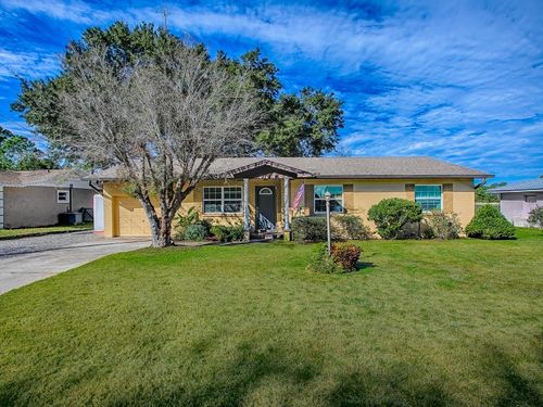 37337 Turner Dr, UMATILLA, FL, 32784-9247 | Card Image